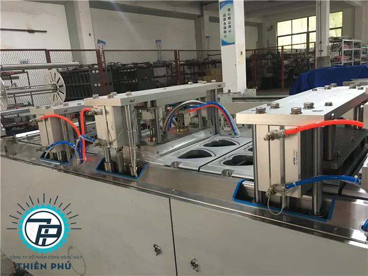 Alternative view of Máy Dán Khay Đóng Hộp Thực Phẩm Tự Động