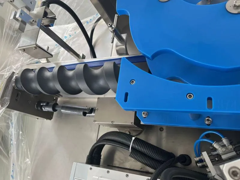 may dan nhan keo nong chay 09