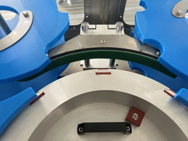 may dan nhan keo nong chay 11