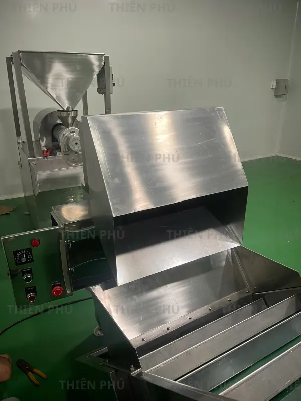 Hoàn Tất Bàn Giao Dây Chuyền Sản Xuất Cháo Ăn Liền Cho Công Ty BMG Tại TP. Hồ Chí Minh
