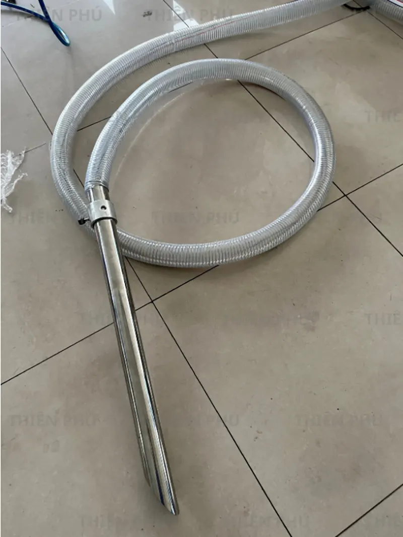 Bàn Giao Máy Cấp Liệu Chân Không Cho EAST–WEST SEED