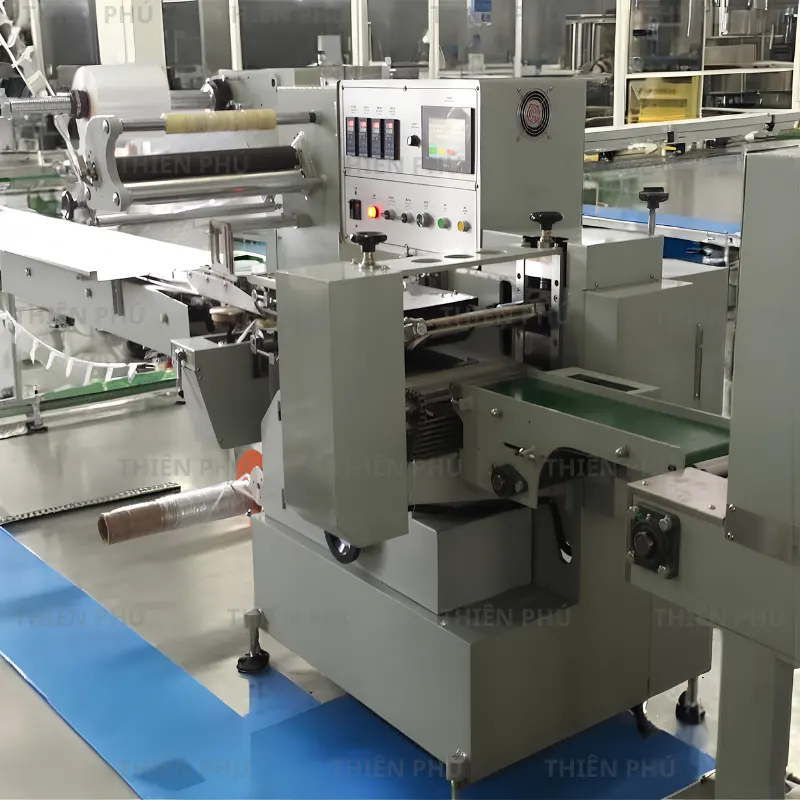 máy co màng trong dây chuyền sản xuất mì ly tại mỹ